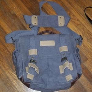 Moacc | Crossbody Bag